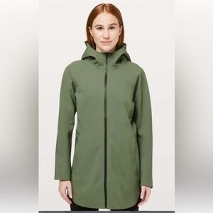 Lululemon Glyde Along Softshell Green Twill Rain Coat 
Jacket